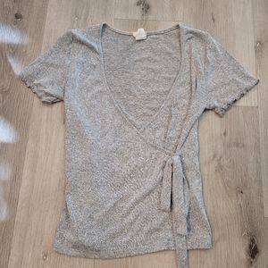 Caution to the Wind Wrap Top Sz Small